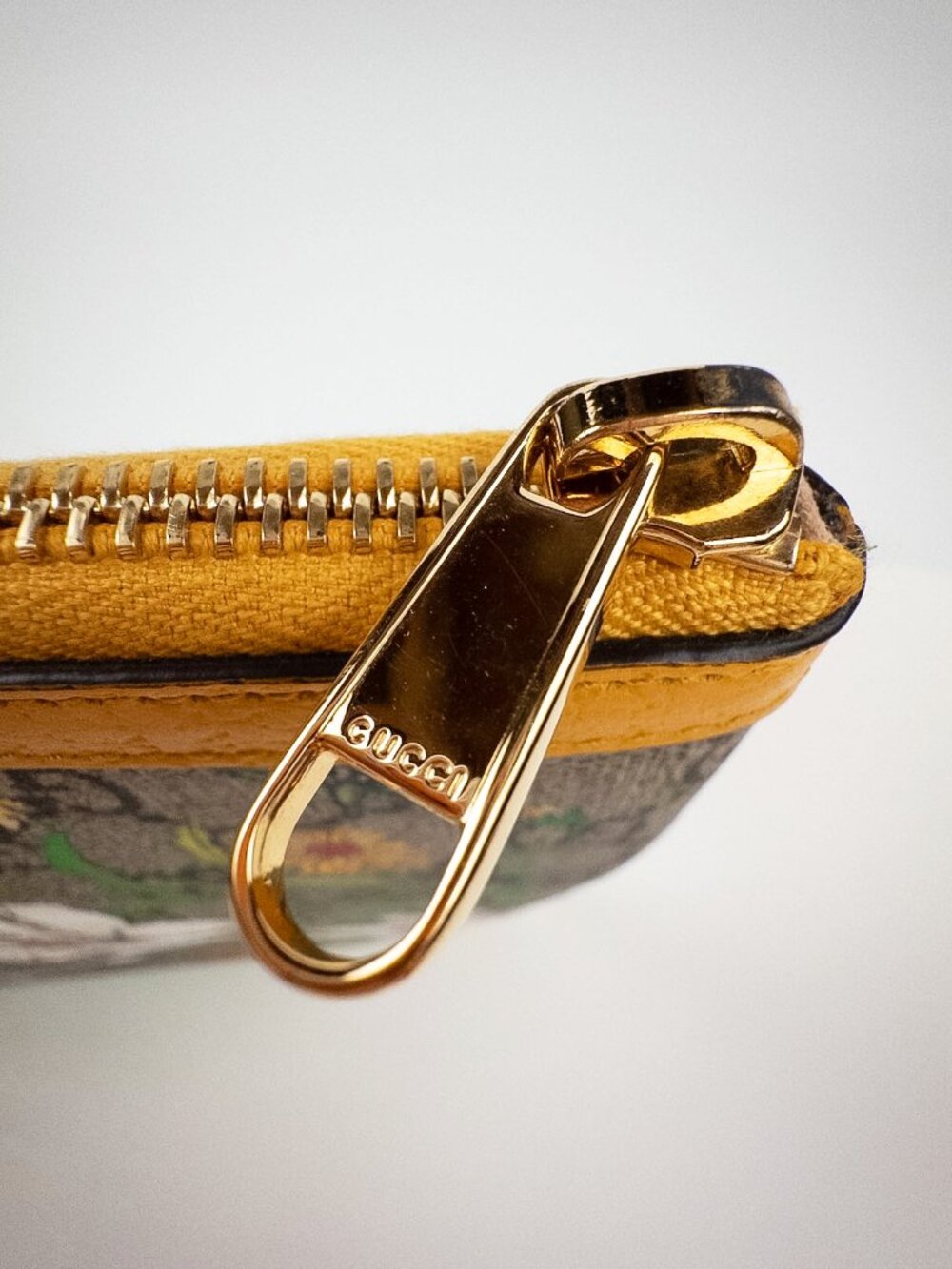 Gucci Ophidia GG Supreme Flora Yellow Medium Pouch Clutch Like New Hologram Box - Picture 8 of 13